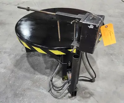 USED 2002 NORWALK INNOVATION CR3542