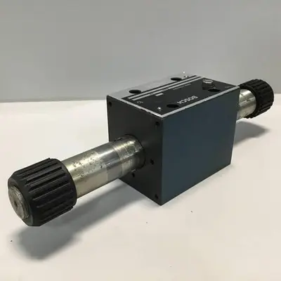 USED BOSCH 0 810 001 402
