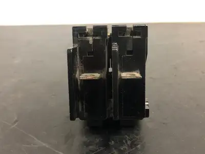 15 Amp, 2 Pole, 120/240 volts Circuit Breaker