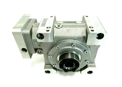 NEW WITTENSTEIN VDH050-MF1-28-031-0C1 GEAR REDUCER 28:1 VDH050MF1280310C1