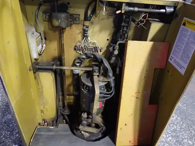 USED YALE ESC030G4S071