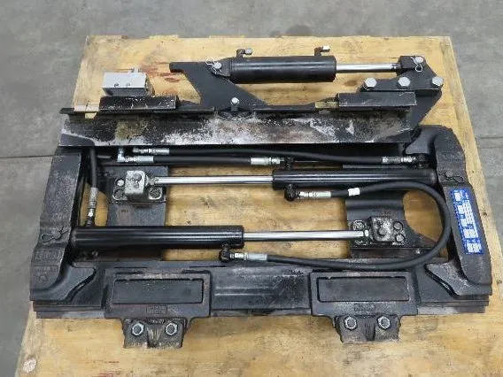 Cascade Forklift Class 3 SideShift Fork Positioner Attachment 20"x 41" W 10000lb