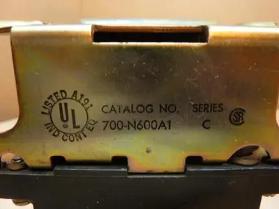 USED ALLEN BRADLEY 700-N600A1 SER C
