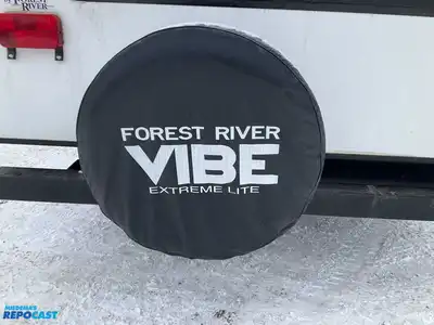 USED 2018 FOREST RIVER VIBE 288RLS