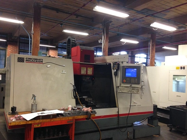 Used 1997 CINCINNATI MILACRON Vertical Machining Centers | Two Spade Machinery LLC #507779
