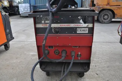 USED LINCOLN 400 AMP