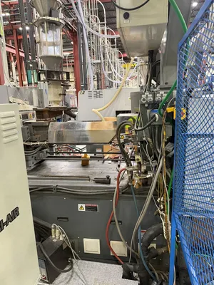 2012 TOSHIBA EC140SXV50-4 HORIZONTAL INJECTION MOULDING MACHINES | INJECTION DEPOT (4)