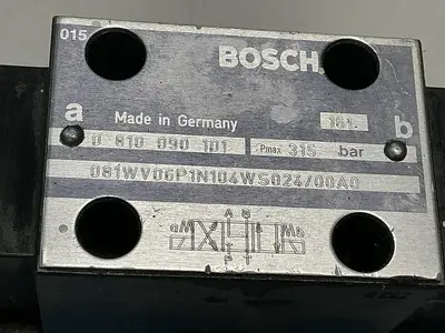 USED BOSCH 0 810 090 101