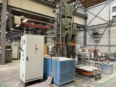 USED HL 1000 TON 4 COLUMN PRESS