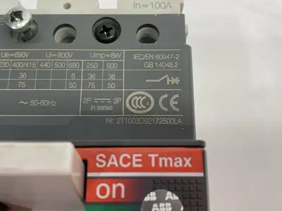 USED ABB MOLDED CASE CIRCUIT BREAKER SACE TMAX 3-POLE SACET1N160