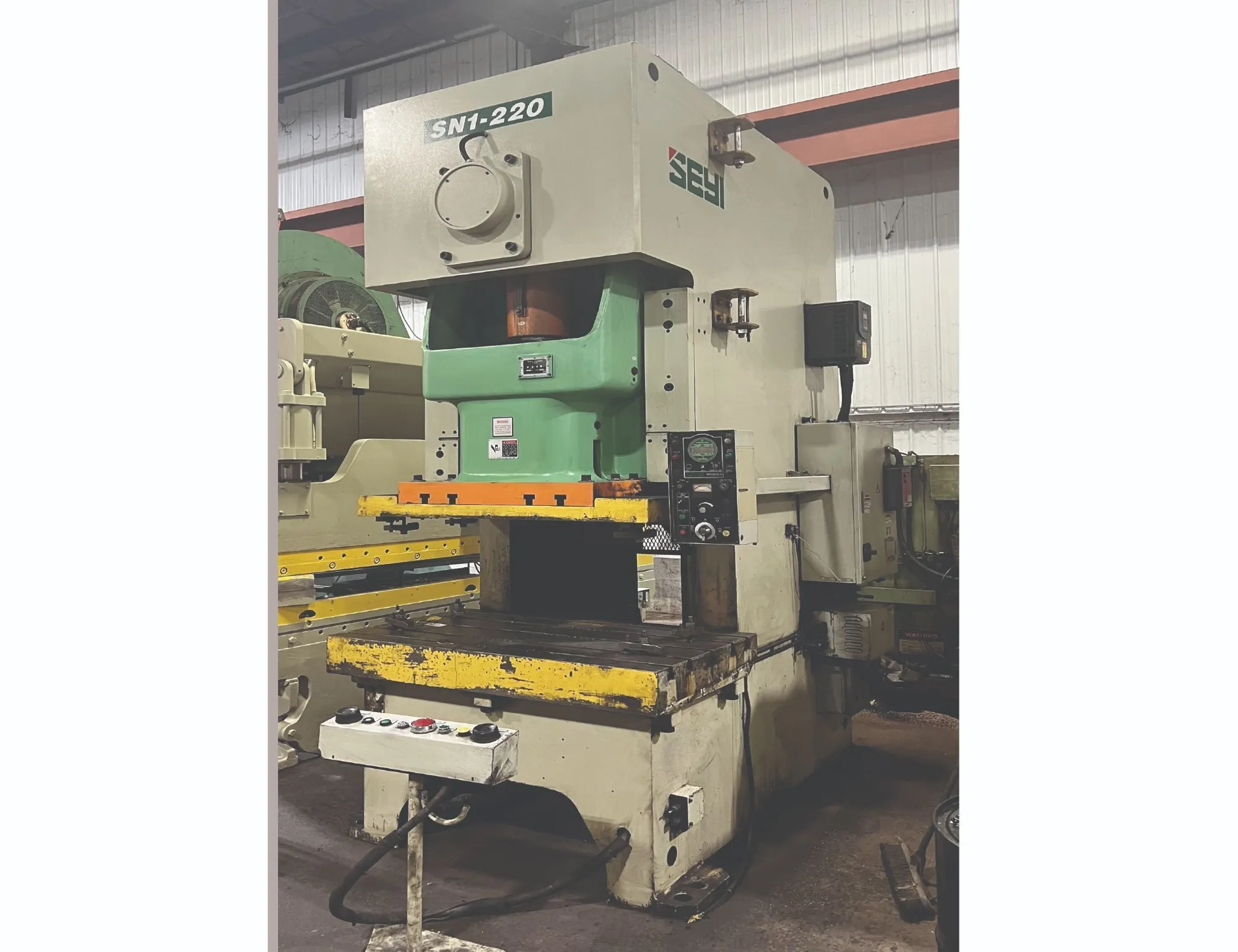 USED 2012 SEYI SN1-220