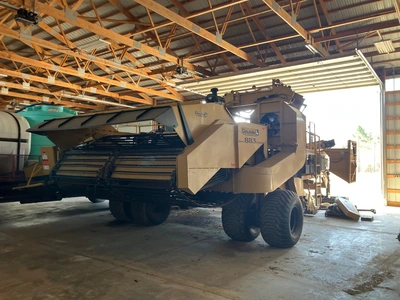 Used _UNKNOWN_ _UNKNOWN_ Self-propelled Harvesters Idaho US | Tri-Steel Manufacturing #1557118