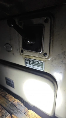 AGATHON Pedestal Grinders, lot of 6 very nice machines in good used condition, price per lot