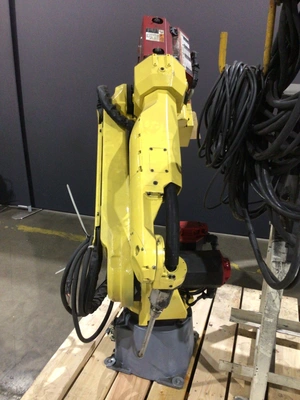 Used 2016 FANUC ArcMate 120iC + R-30iA Robots Michigan US | iGAM Industrial Marketplace #45021