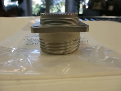 NEW Amphenol AL00F23-35P