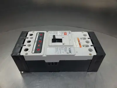 USED Eaton KD3400F 400A Circuit Breaker w/KT3400T Thermal Magnetic Trip Unit