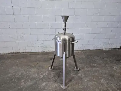 10 Gallon Pressure Tank
