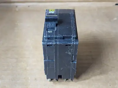 USED SQUARE D QO240