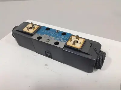 USED VICKERS DG4V-3-6C-M-U-HL7-60