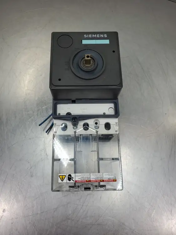 Used Siemens HDX3B060F 60A Breaker w/3VL9300-3HF01 Control Switch Circuit Breakers South Carolina US | Palmetto Automation #1158302
