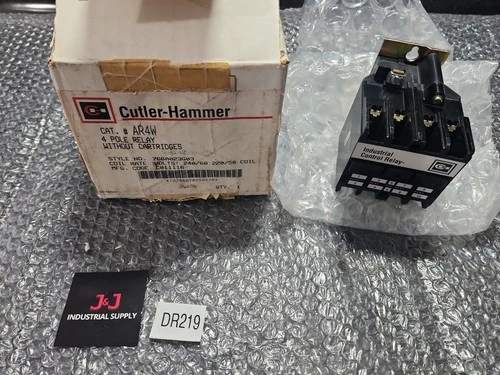 NEW Cutler-Hammer AR4W