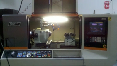 USED 1988 HARDINGE CHNC