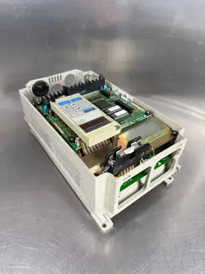 Magnetek DS314 Spec: 42P21F 3HP 3Ph Input: 380-460V 50/60Hz 5.9A (8.5.3)