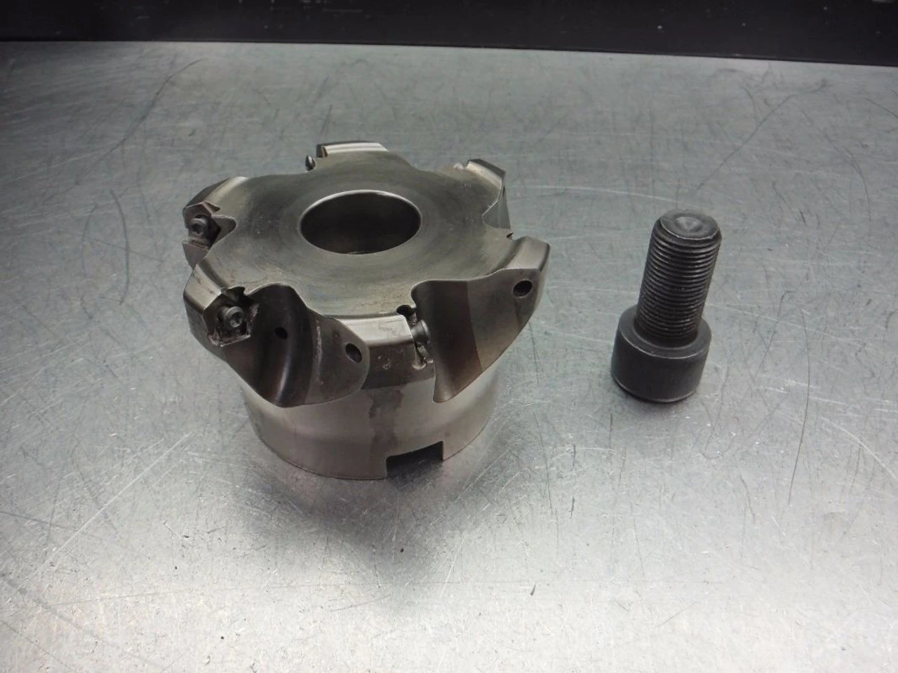 Ingersoll 4" Indexable Facemill 1.5" Arbor DP5G-40R01 (LOC2732B)