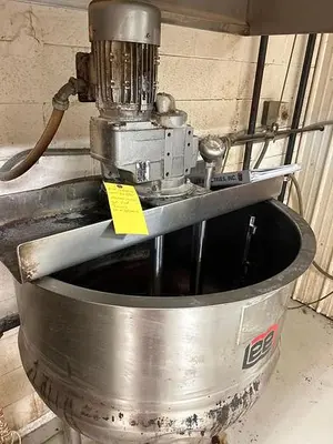 USED 2017 LEE INDUSTRIES D7S