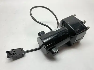 USED BODINE PARALLEL SHAFT DC GEARMOTOR 1/29HP 90:1 28RPM 24V