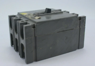 Used Westinghouse HFB3020600VAC Circuit Breakers California US | Davliegogo LLC #1705747