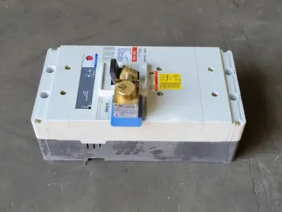 USED CUTLER-HAMMER NDC312T32W