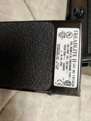 NEW KAHNETICS KDS 824 Deluxe Shot Meter with Foot Switch