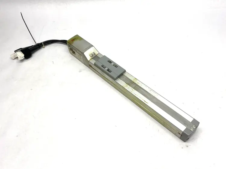 Used IAI ROBO CYLINDER LINEAR ACTUATOR 250MM STROKE Linear Actuators Michigan US | Maverick Industrial Sales #1092644