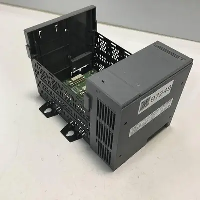 USED ALLEN BRADLEY 1746-P1 SER A / 1746-A4 SER B