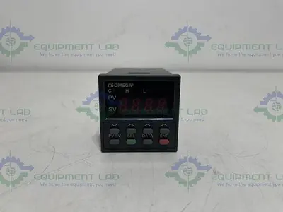 NEW OMEGA CN4421TR-D1-A-24V TEMPERATURE CONTROLLER
