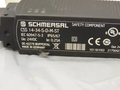 Schmersal CSS 14-34-S-D-M-ST Magnet Safety Sensor Non Contact 101181063