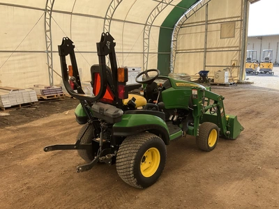 Used JOHN DEERE 1025 R Sub-Compact & Compact Tractors Michigan US | Miedema Asset Management Group #1413783
