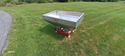 New | in-Stock 2026 BMC SYNTRA 800 Broadcast Spreaders Pennsylvania US | Zimmerman Farm Service #1410176