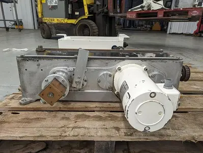 Hayssen Transmission 12-16 HR includes DC motor and encoder 10207F1521 711-S