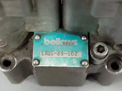 USED SCHRADER BELLOWS L515-39-102