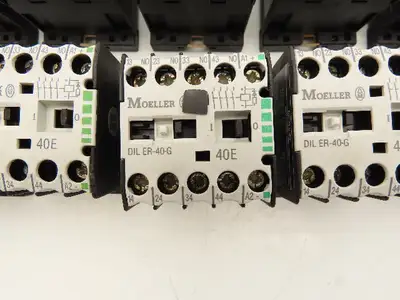 Moeller DIL ER-40-G Contactor 24VDC Coil 10A 600V Lot Of 12