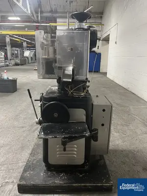 USED Manesty Manesty Betapress Tablet Press, 16 Stations