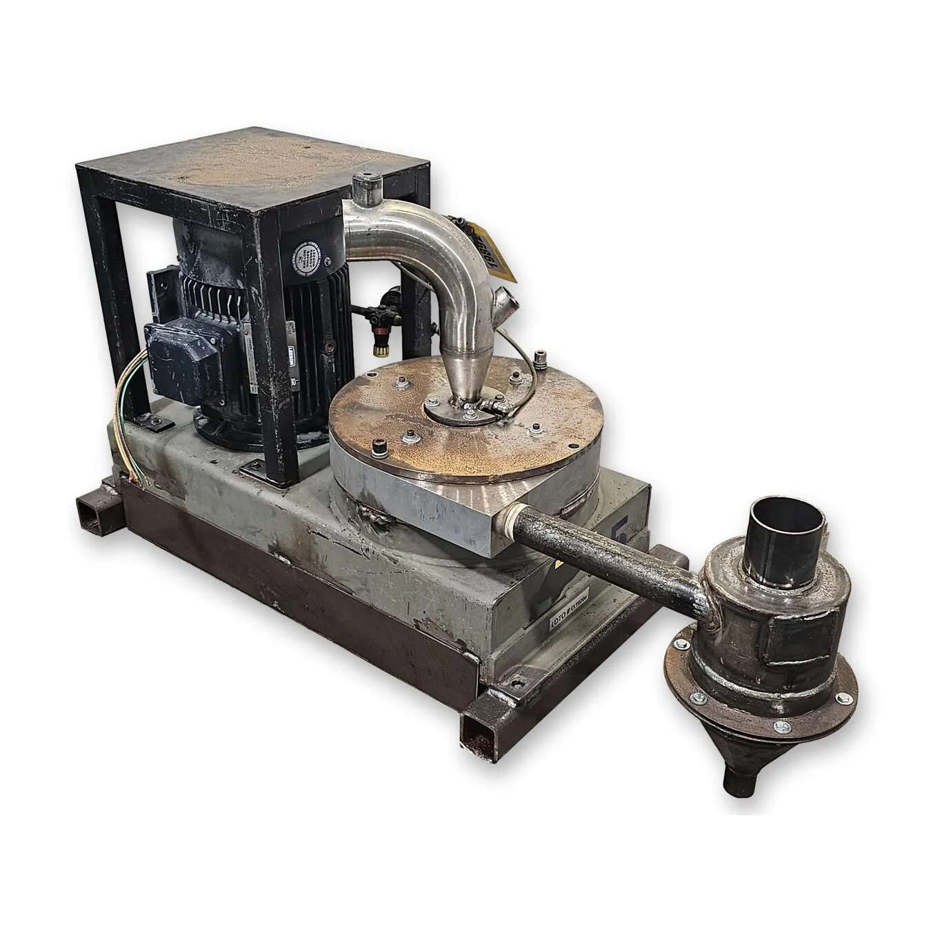 Used Vertical Shaft Impact Mill for grinding Chrome metal powders