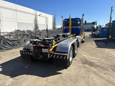 USED 2015 KENWORTH T800