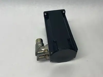 Used B&R Industrial Automation Synchronous AC Servo Motor 3-Phase V4.0 DT Upgrade Servo Motors Michigan US | Maverick Industrial Sales #1389871