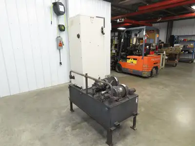 Daikin Hydraulic Power Unit 6.8GPM 220V w/Chiller 1.5kW & Circulation Pump/Motor