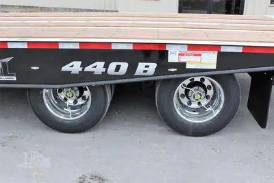 New | in-Stock 2027 LANDOLL 440 Lowboy Trailers Tennessee US | LMI Tennessee LLC #1505140