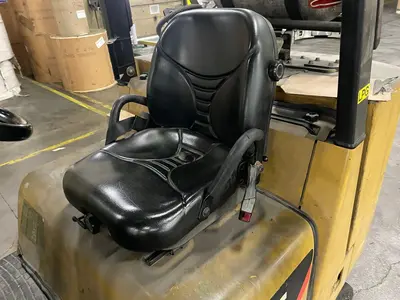 USED CAT FGC40K