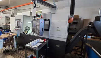 USED 2021 OKUMA GENOS L3000-E